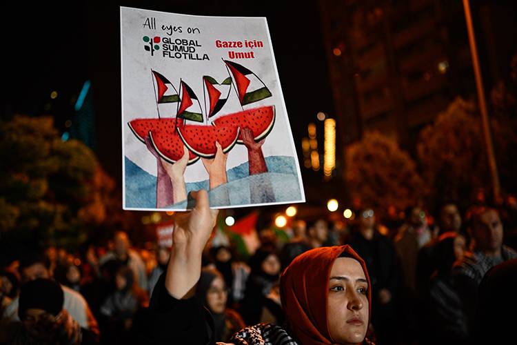 Direnç ve kararlılığın adı: All Eyes Sumud Flotilla ne demek? İşte dünyaya verilen Gazze mesajı 7
